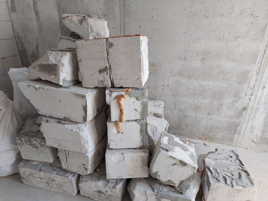 Продам газоблок бу