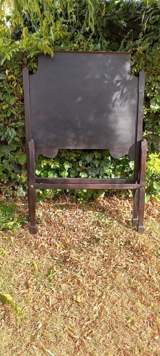 Camas solteiro mogno