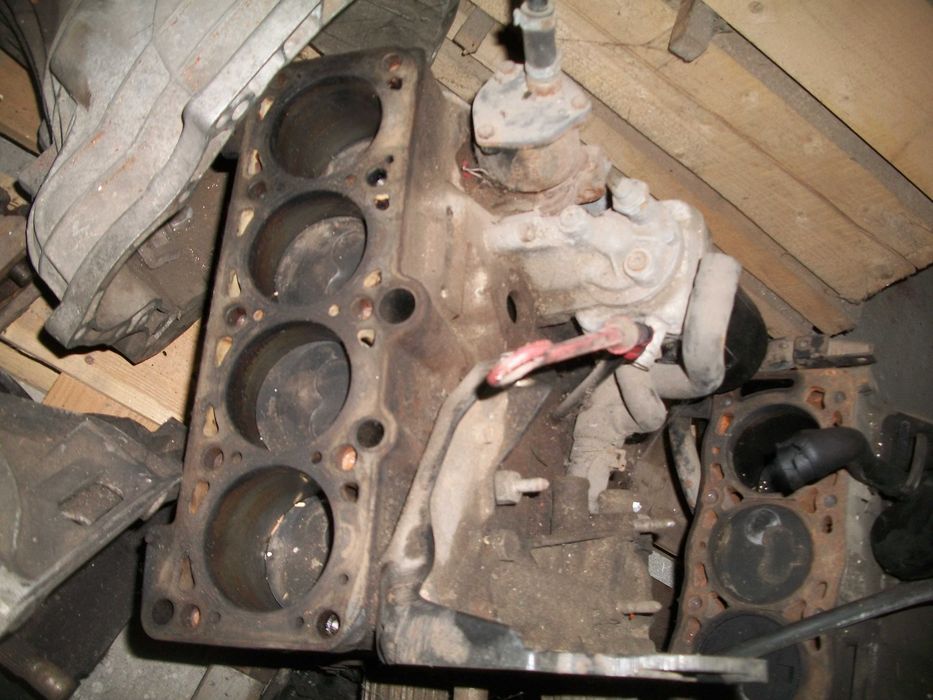 Блок двигателя  Nissan Sunny VW Golf 1.9 TD Peugeot 1.9 D Ford Transit