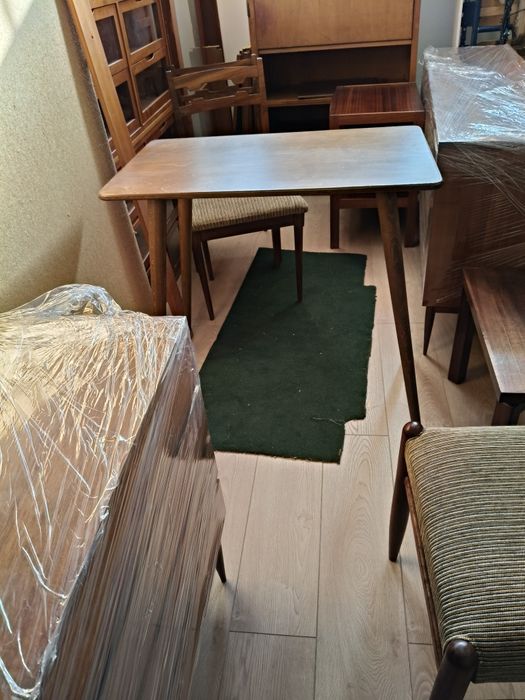 Mesa de jantar 76x45x77  para 2 pessoas