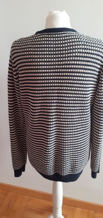 Sweter  w paski kremowo granatowe