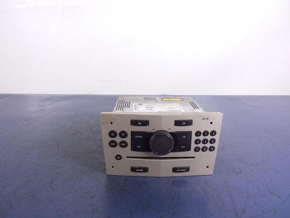 OPEL ZAFIRA B RADIO RADIOODTWARZACZ CD 13263051