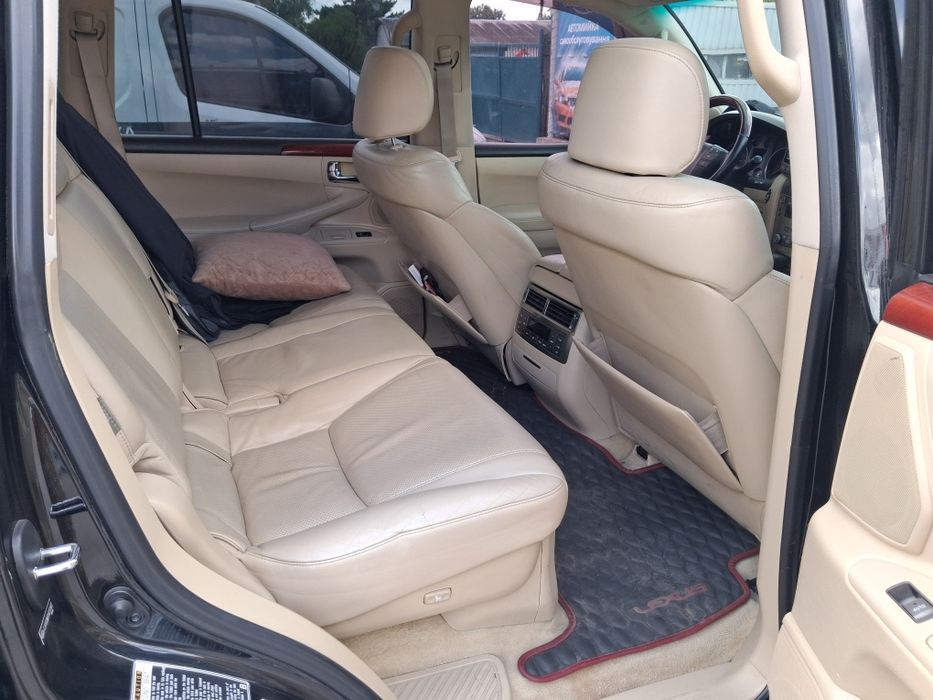 Lexus LX570 в гарному стані Торг є