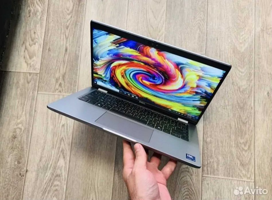 Dell Dodecacore 14" i7/16GB/500GB NVMe Professional Series64740805195267124