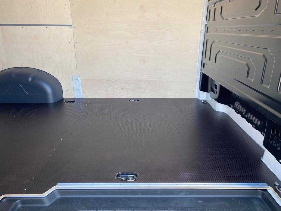 Zabudowa Busa VW Crafter MAN TGE L4H3 | Podłoga 9mm Brąz | Dostawa Gratis