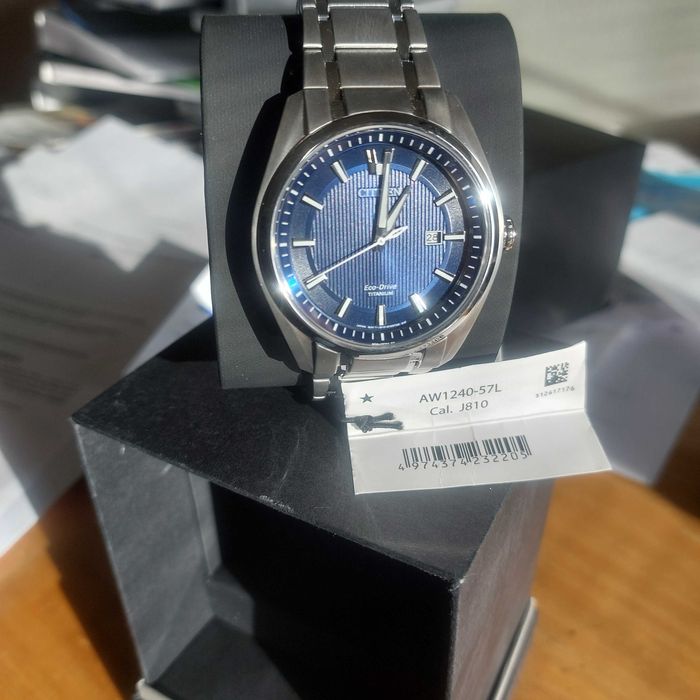 Zegarek Citizen AW1240-57L na gwarancji
