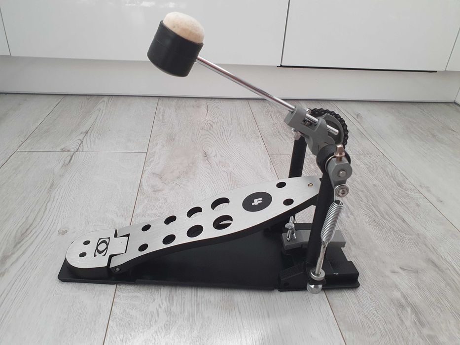 Stopa z bijakiem perkusyjna Basix F803881 PD-800 V4