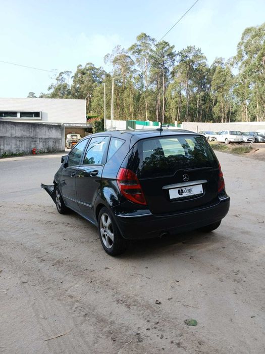 Mercedes A180 2.0CDI de 2004 - Peças Usadas