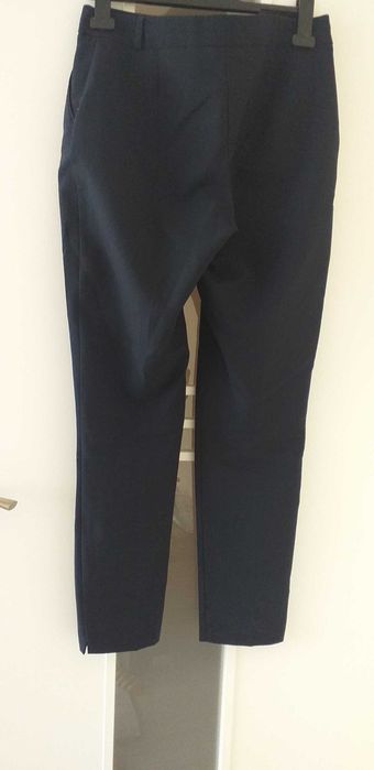 eleganckie garniturowe granatowe spodnie Primark