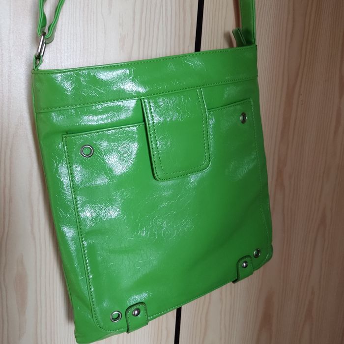 Torebka damska listonoszka cena z przesyłką