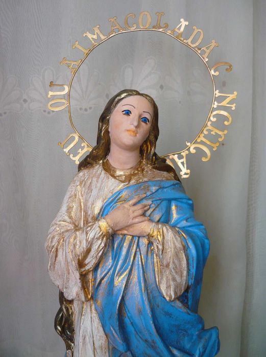 Restauros em peças     imagens antigas e danificadas