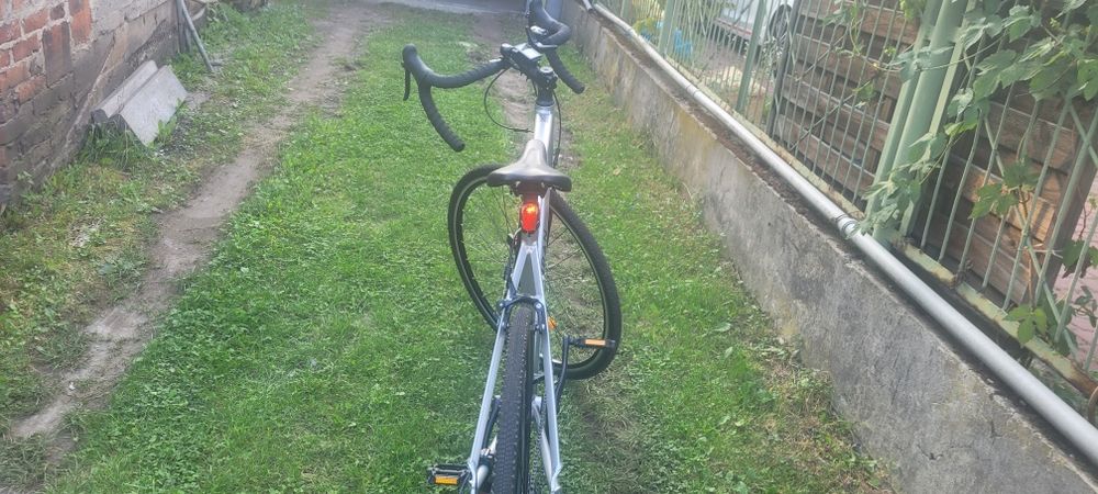 Rower szosowy TRIBAN