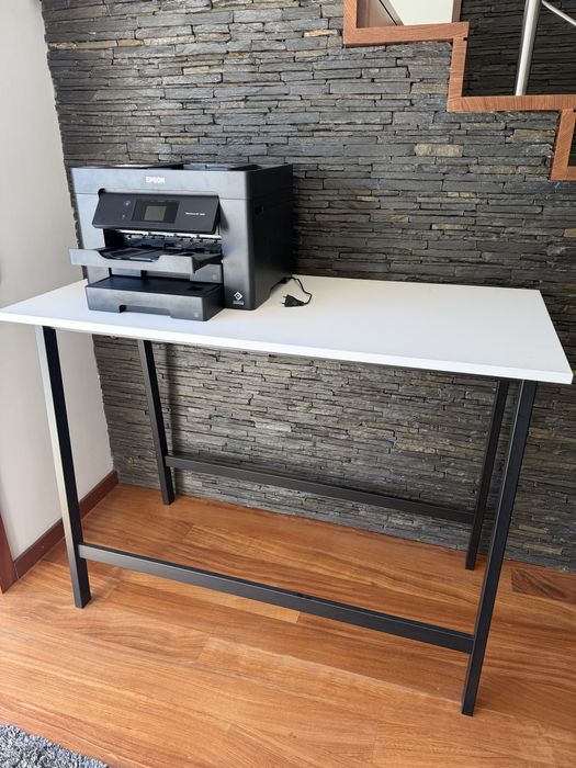 Mesa Alta 1.40m por 68cm