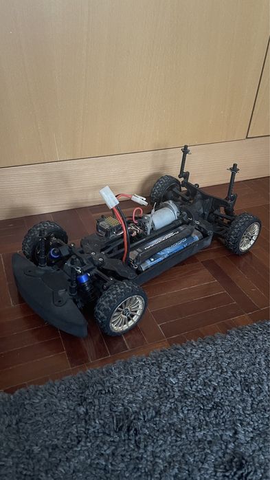 carro telecomandado Kyosho 1/10