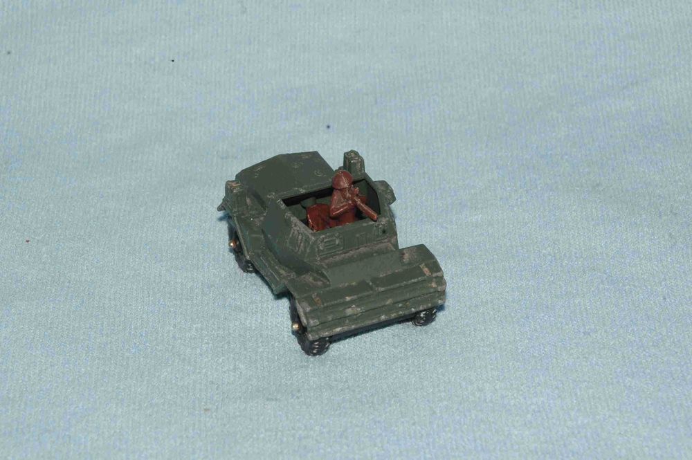 Corgi juniors Daimler gun