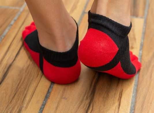 skarpety Fivefingers pięciopalczaste termoaktywne   czarno czerwone