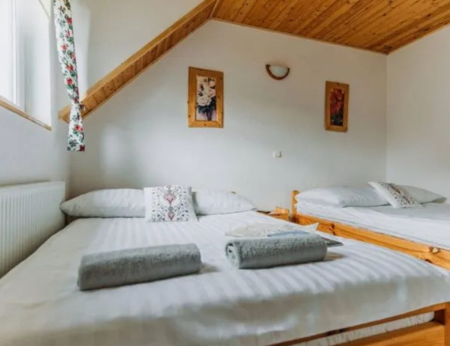 Domki pokoje apartamenty 200 m od jeziora solińskiego