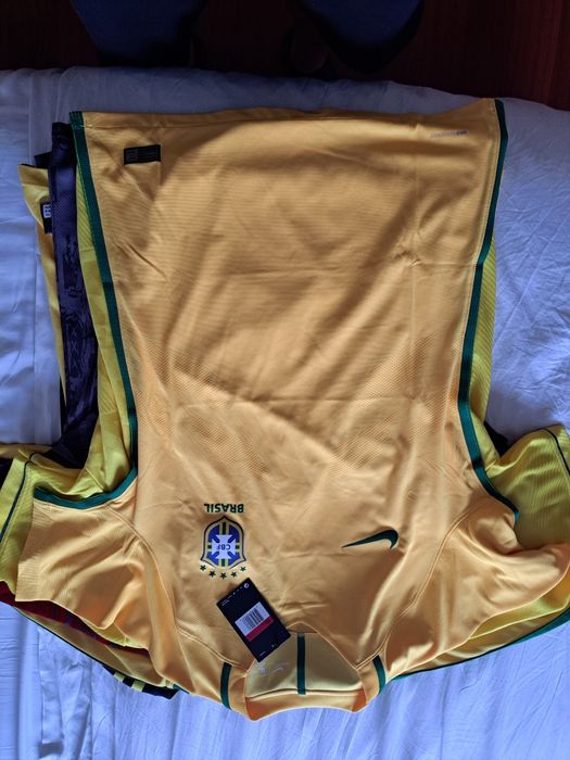 Camisolas Oficiais Brasil