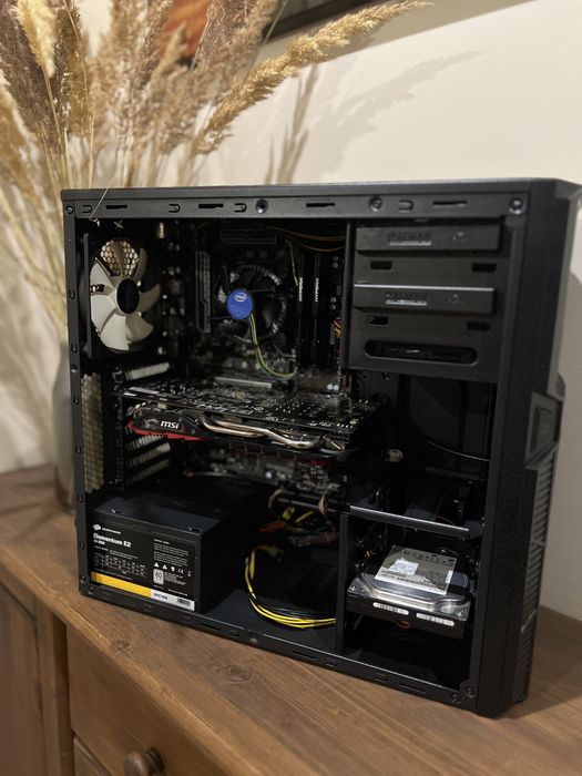 Komputer stacjonarny gamingowy i5 7600k 8gb RAM MSI RX 470 4GB
