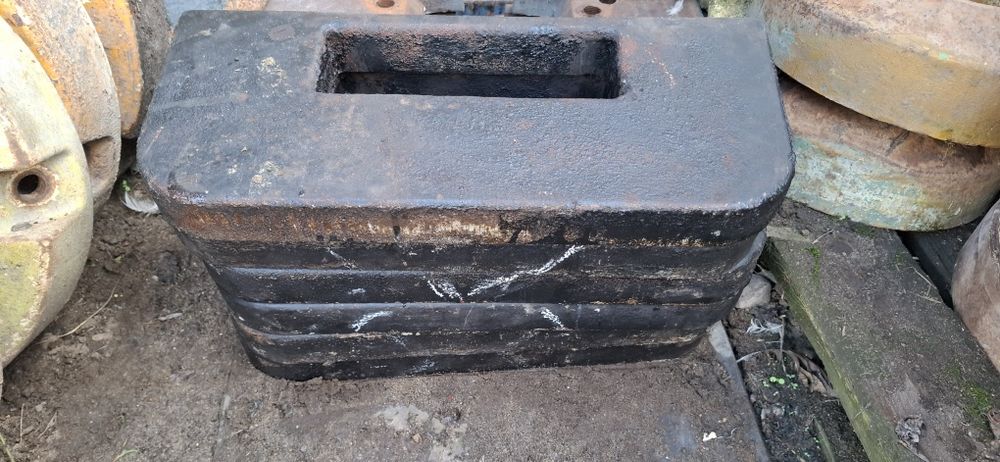 Ciagnik URSUS C 360 3p obciazniki na przod
