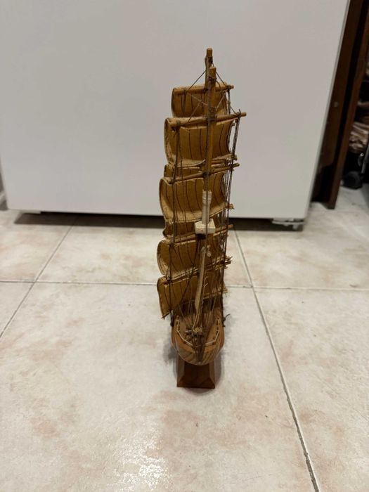 Barco em miniatura (vintage)