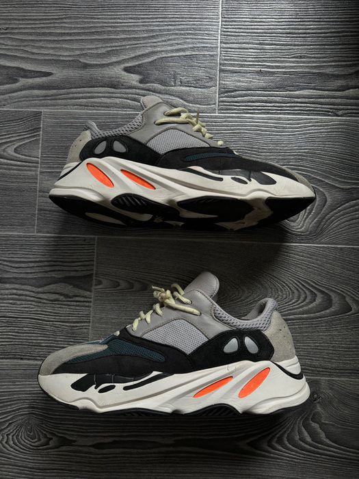 Кроссовки Adidas Yeezy Boost 700 размер по факту 42,5 стелька 27 см