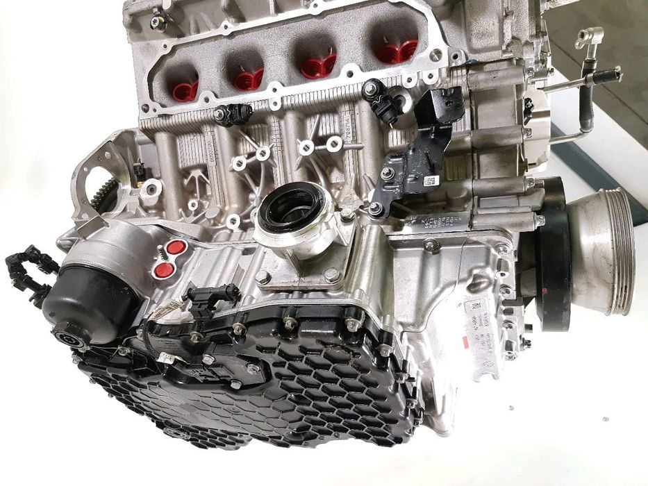 Motor S68B44A BMW M5 4.4L 727 CV Hybrid