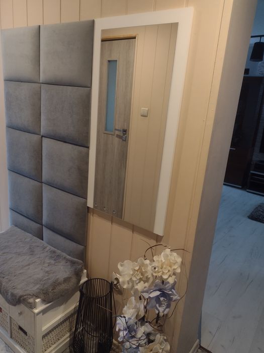 lustro wiszące, białe