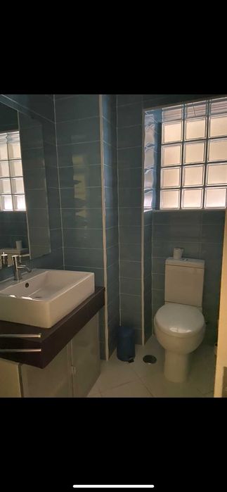 T2 em Queluz 4 caminhos- Mobilado e Equipado. LER TUDO