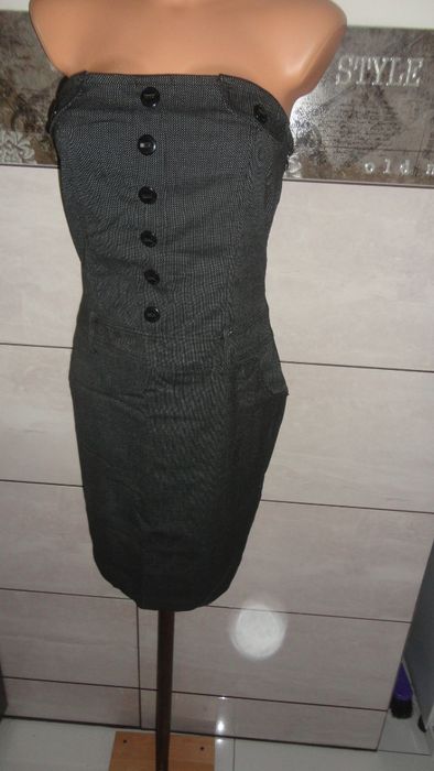 Elegancka sukienka roz. L