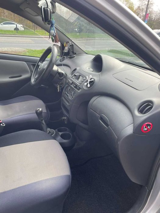 Toyota Yaris 2004 1.3 хетбек I покоління (FL)