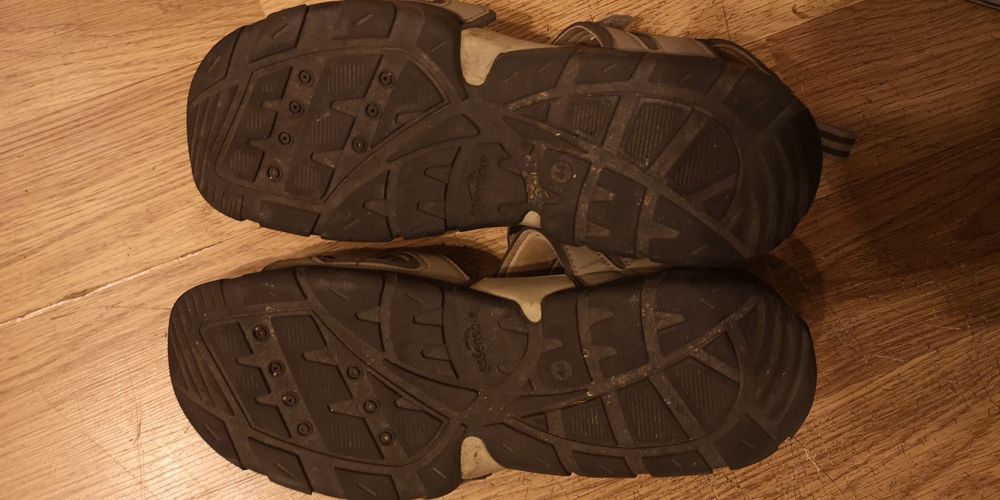 Sandały Quechua Essensole 44r