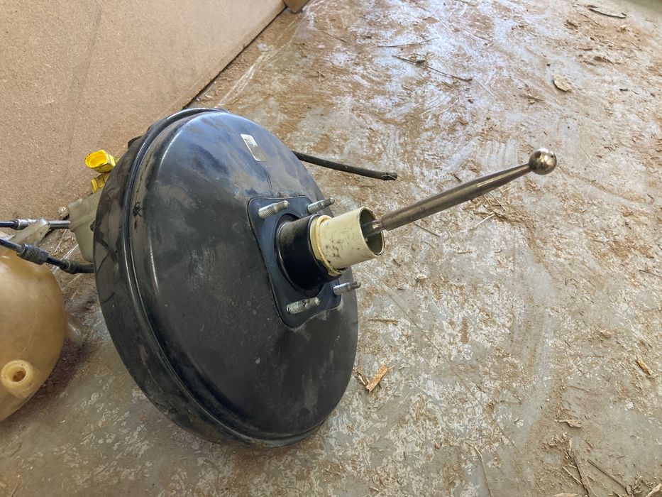 Servofreio com bomba  Audi A3 8l 1.9 TDi