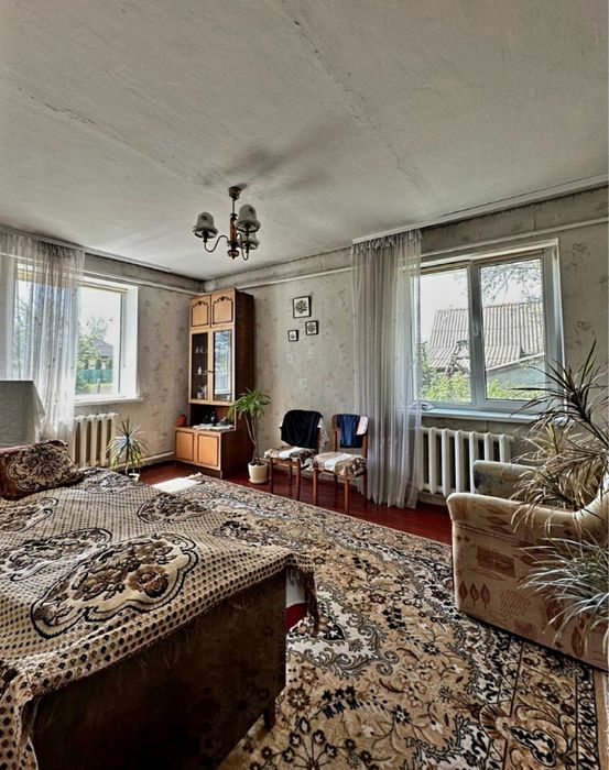 Будинок з ремонтом