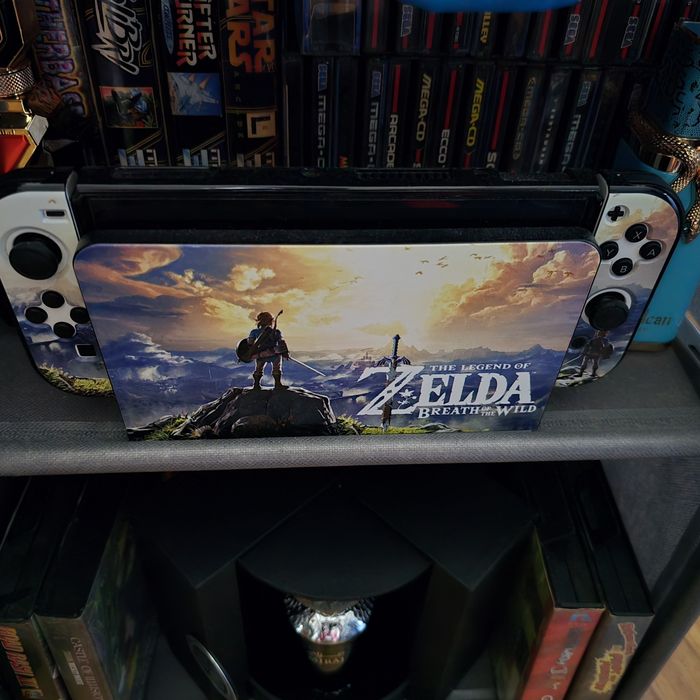 Vendo switch oled branco com garantia e mais 3 comandos