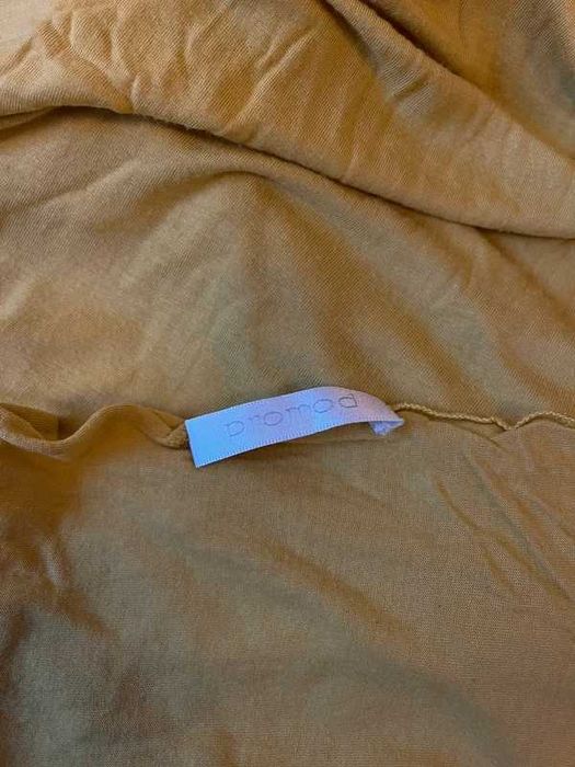 Żółty szalik Promod