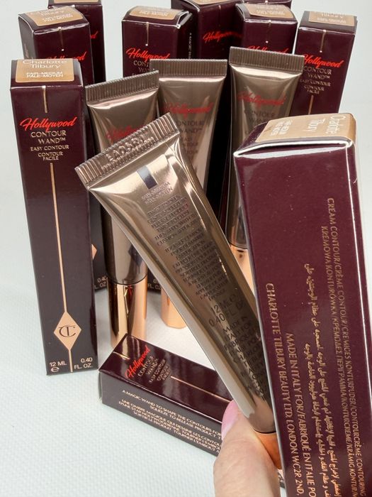 Кремовий контурінг Charlotte Tilbury Fair Medium