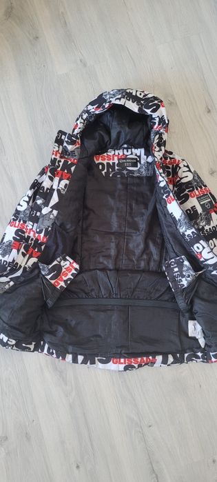 Зимна лижна куртка