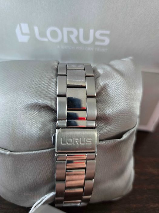 Zegarek męski kwarcowy LORUS RH963GX9