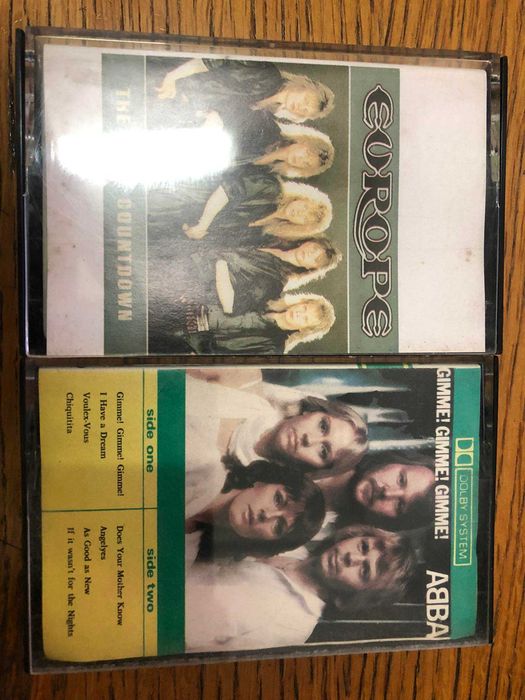 2 cassetes ABBA e EUROPE