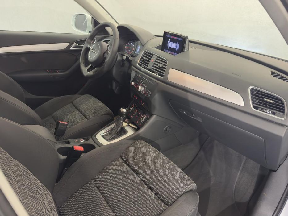 Audi Q3 2.0 TDI S-line S tronic