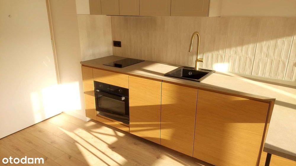 Nowa kawalerka z wydzieloną sypialnią  na Krzykach - ul. Dożynkowa
