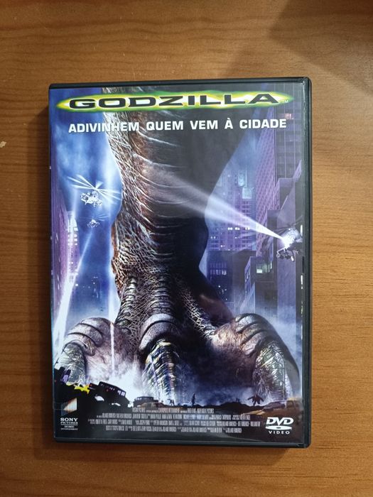 DVD do filme "Godzilla" (portes grátis)