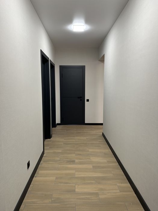 Продам будинок з ремонтом, 3 кімнати.