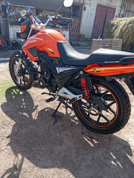 Продам мотоцикл спарк