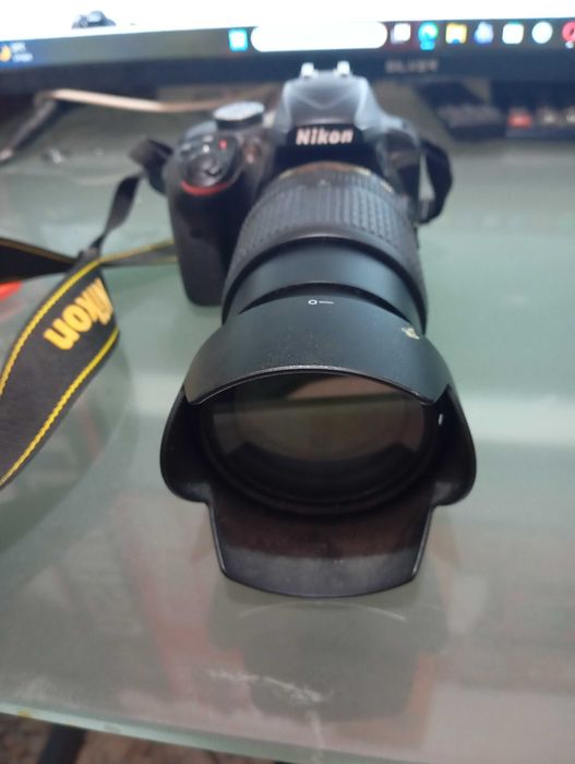 Camerâ Fotográfica Digital NIKON D3400 com Lente NIKON DX18-105mm