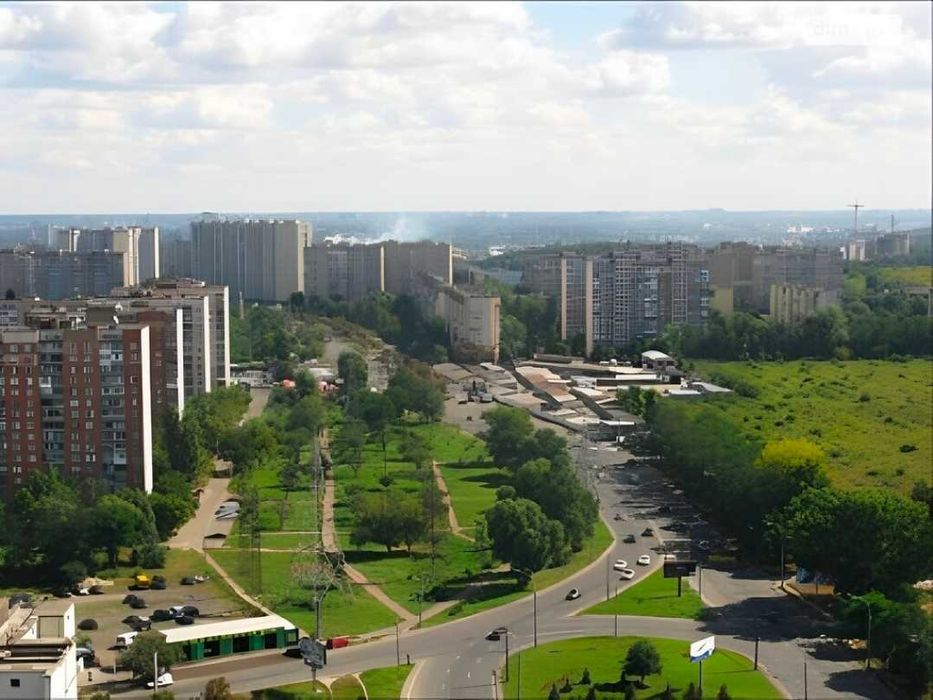 Продаж ділянки 33 сот прямокутна, рельєф рівний. Без комісії.