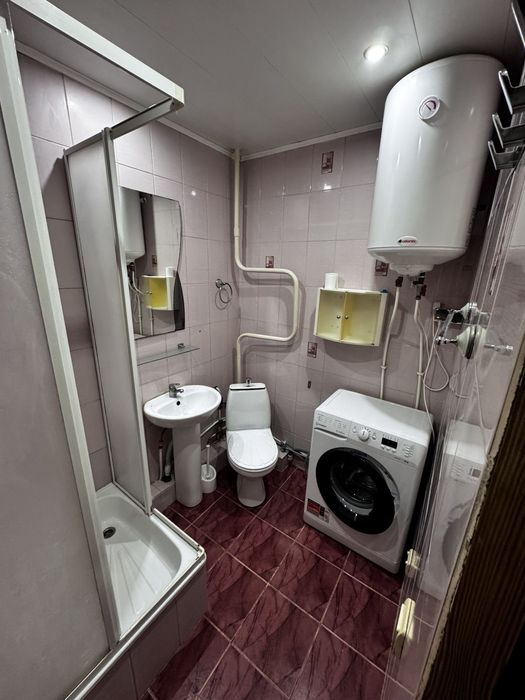 Затишна квартира-студія  | 1 поверх | 700-річчя | світло не вимикають