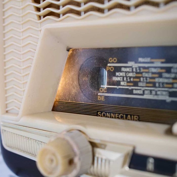 Rádio a válvulas Altesse Sonneclair