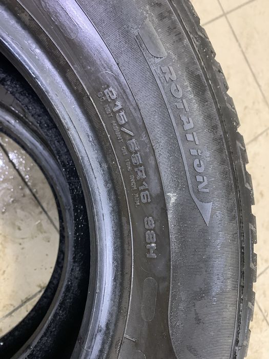 Продам комлек хороших шин привезених з європи 215-65-16 контінентал